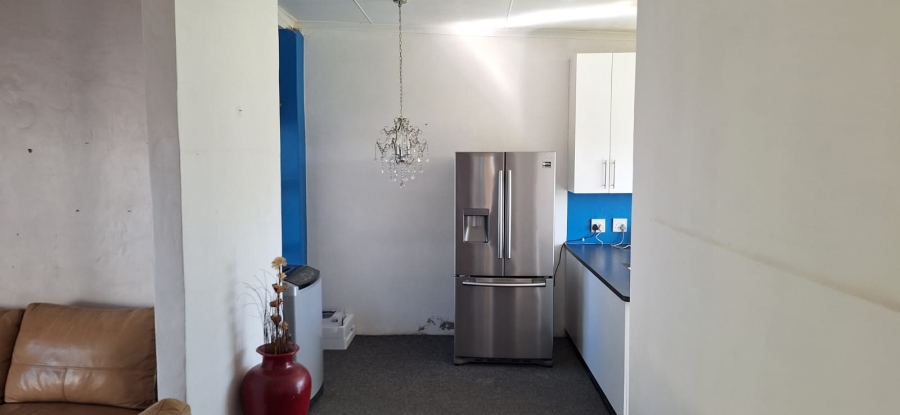 Commercial Property for Sale in Cove Ridge East Eastern Cape